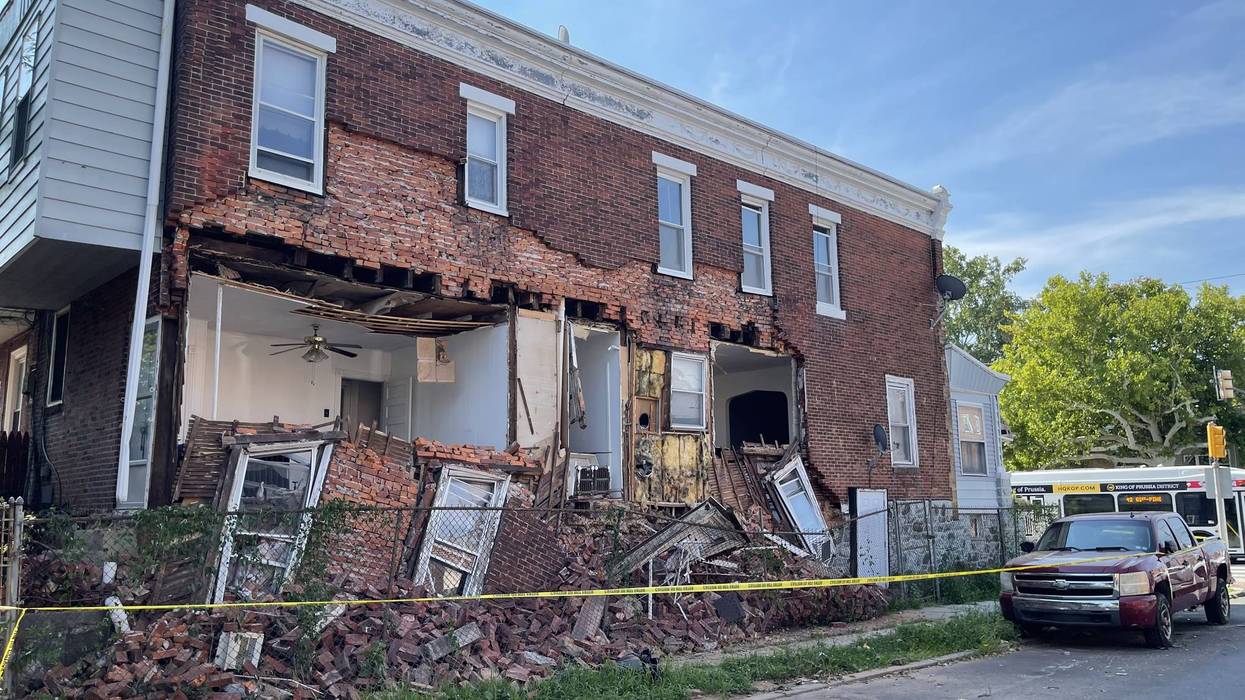 West Philadelphia row home partially collapses