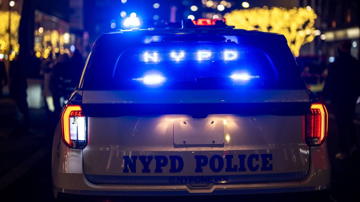 Man, 29, fatally shot in head inside basement lounge of Bronx restaurant