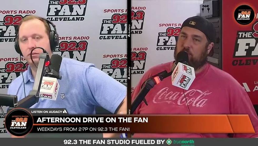 Why we're in for an interesting & entertaining Browns QB battle between Deshaun & Shedeur