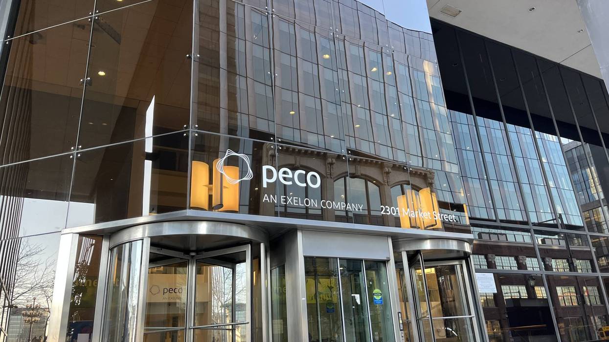 PECO union workers officially ratify a new contract