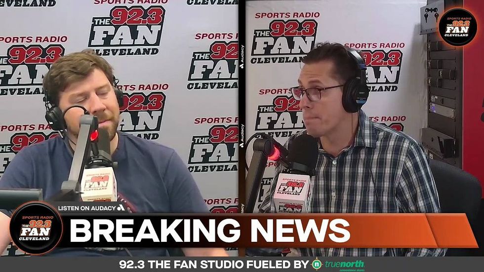 BREAKING NEWS: LEBRON JAMES SIGNING WITH 76ERS OVER CAVS, HEAT