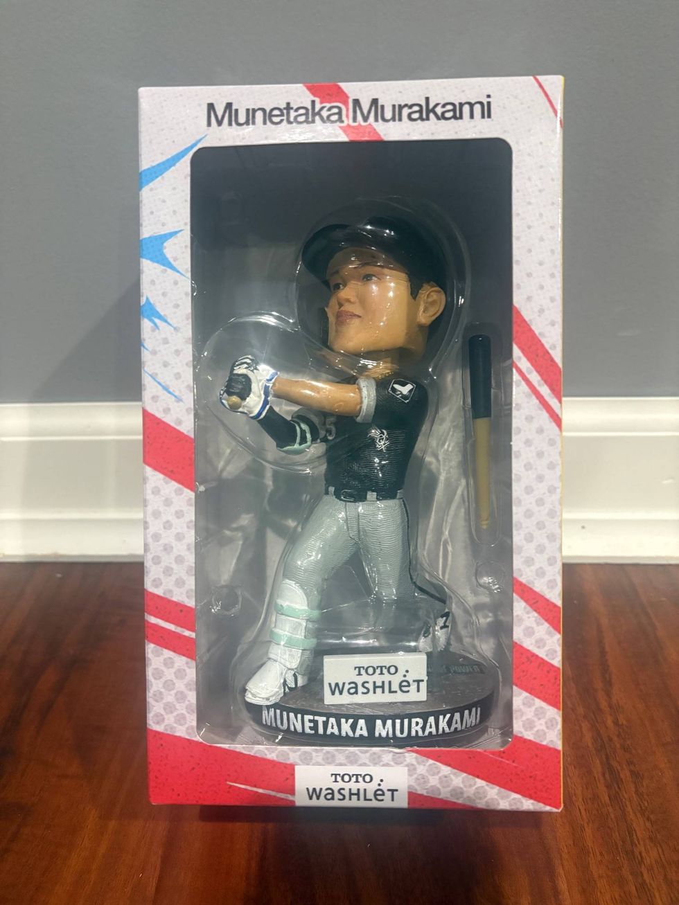 After Sox win, Murakami fans also hope to hit it big