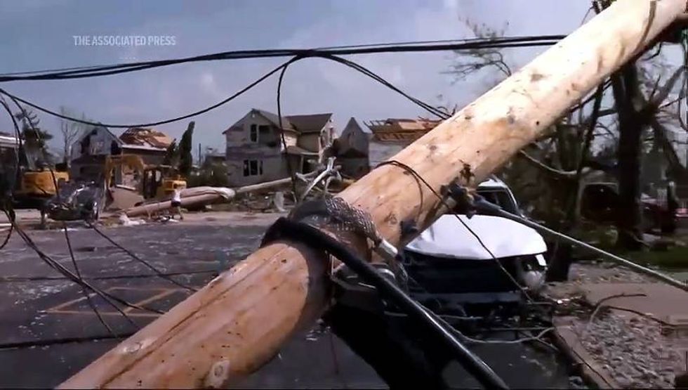 Wisconsin tornado causes extensive damage, storms and winds impact Illinois
