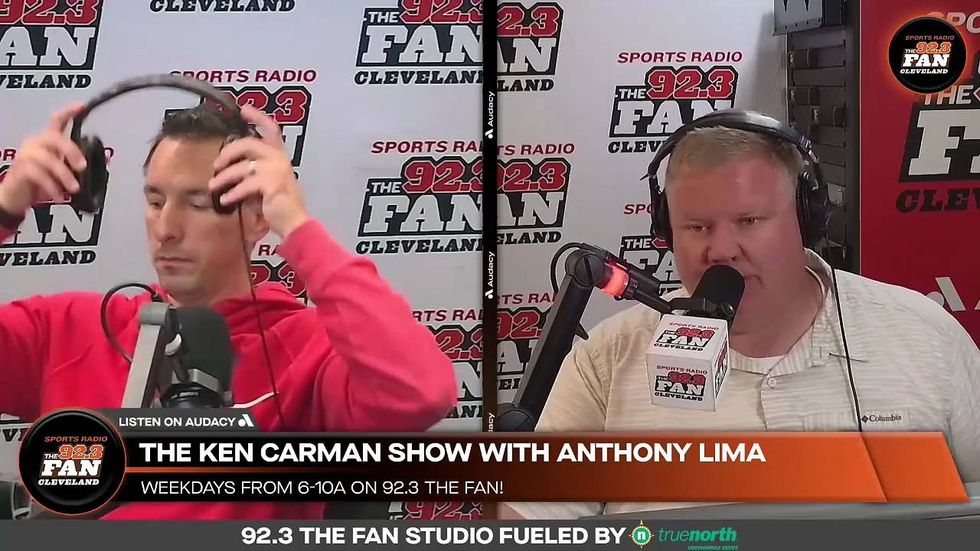 Daryl Ruiter explains why Todd Monken has been refreshing, QB competition & impressive rookie WRs