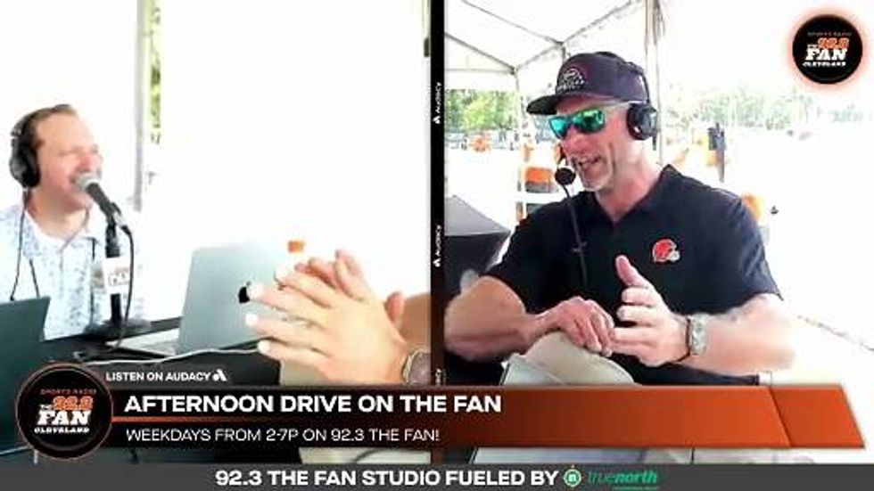 Browns legend Joe Thomas weighs in on QB battle; Spencer Fano rotating LT reps with Dawand Jones