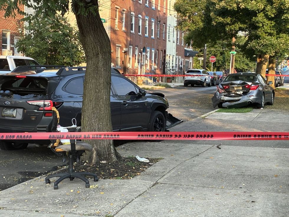 1 dead, 1 injured after car accident and shooting near Temple University