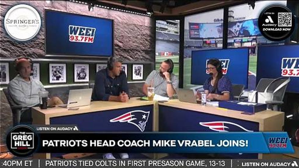 Patriots HC Mike Vrabel Joins Live at Gillette Stadium! GHS
