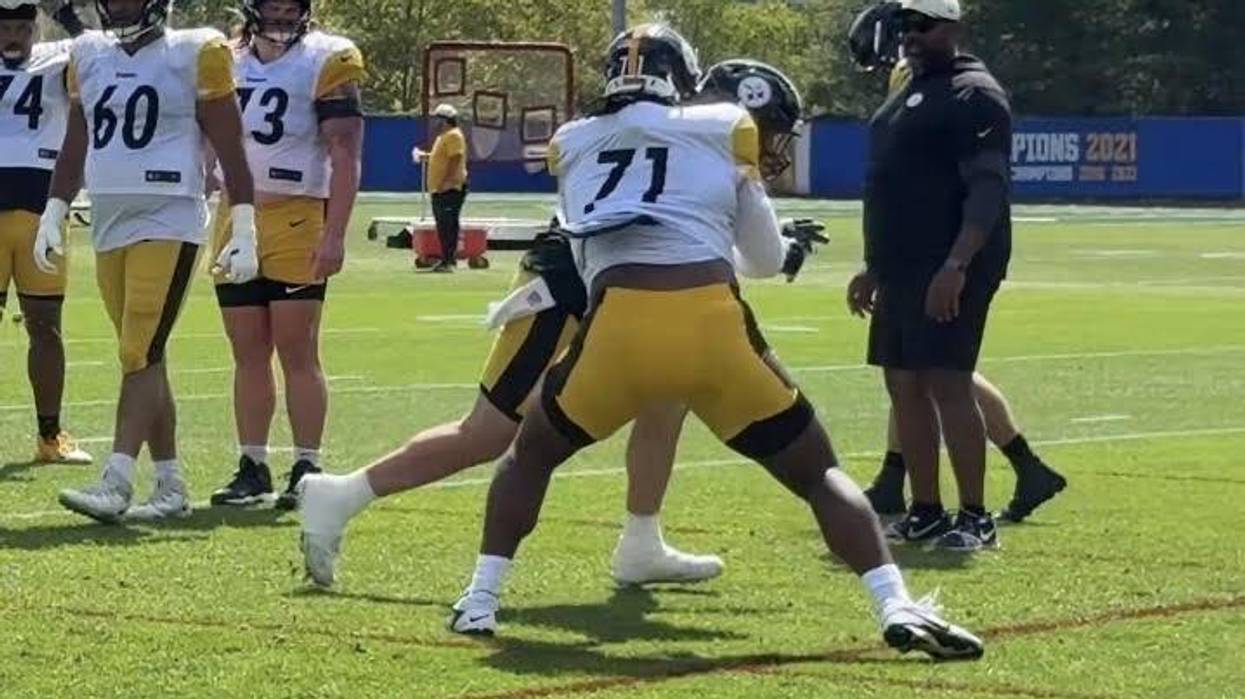 Rookie RT Max Iheanachor back full at practice