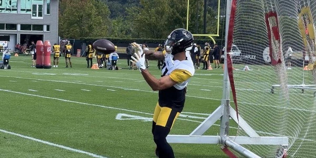 Steelers Notes-WRs return, Broderick, 4 QBs, Jalen
