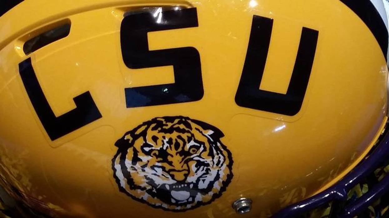 LSU announces No. 18, No. 7 jersey honors amid eligibility questions