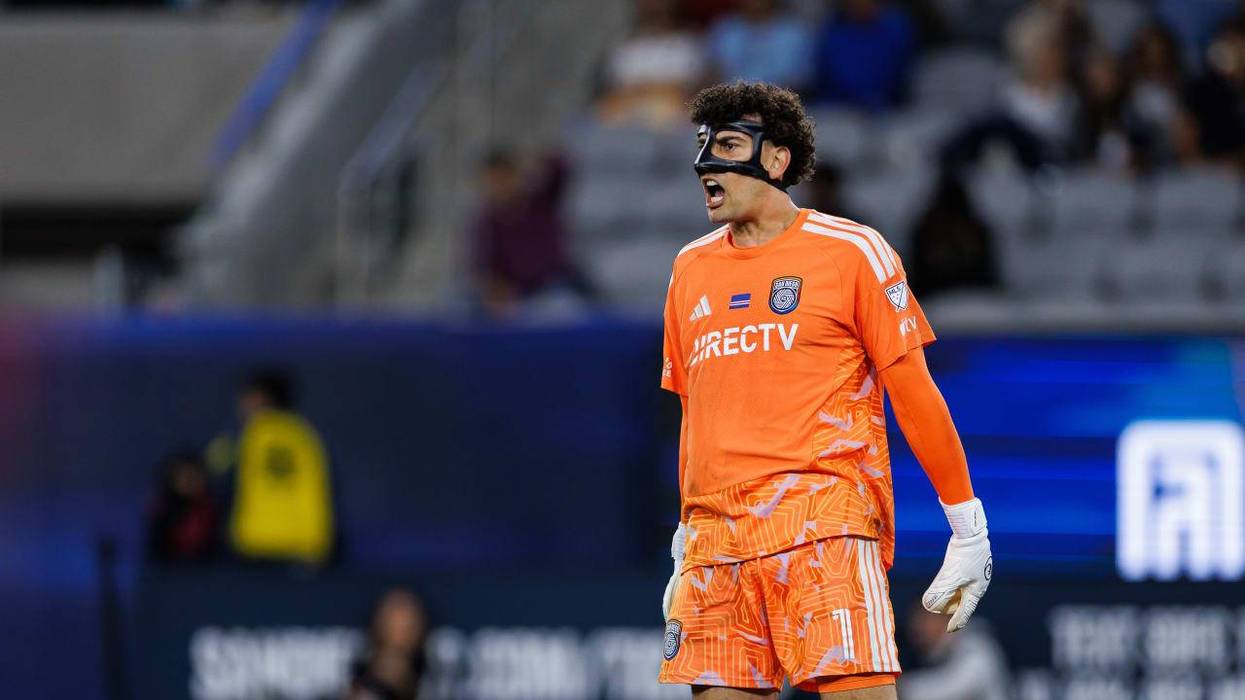 CJ Dos Santos Joins Braden Surprenant Before LA Galaxy Match