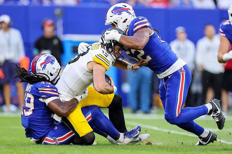 Steelers Notes-Howard 2 TD/INT, Eli scores, Joey & more
