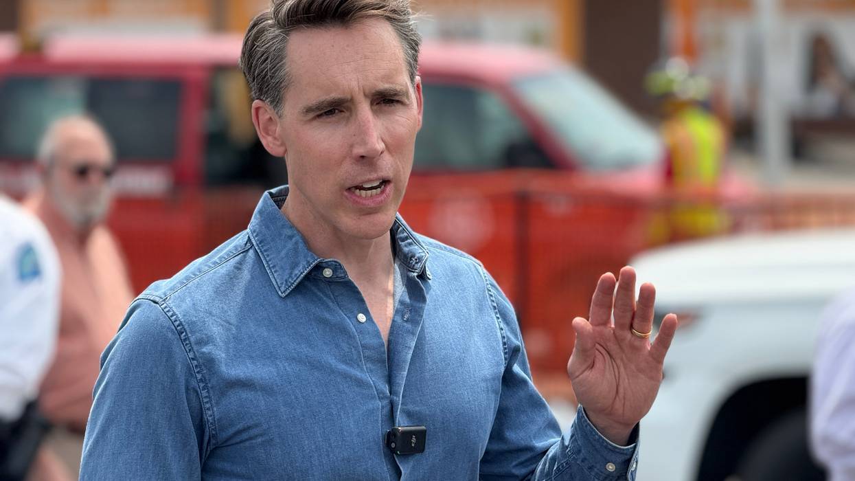 Hawley launches investigation into Flock cameras