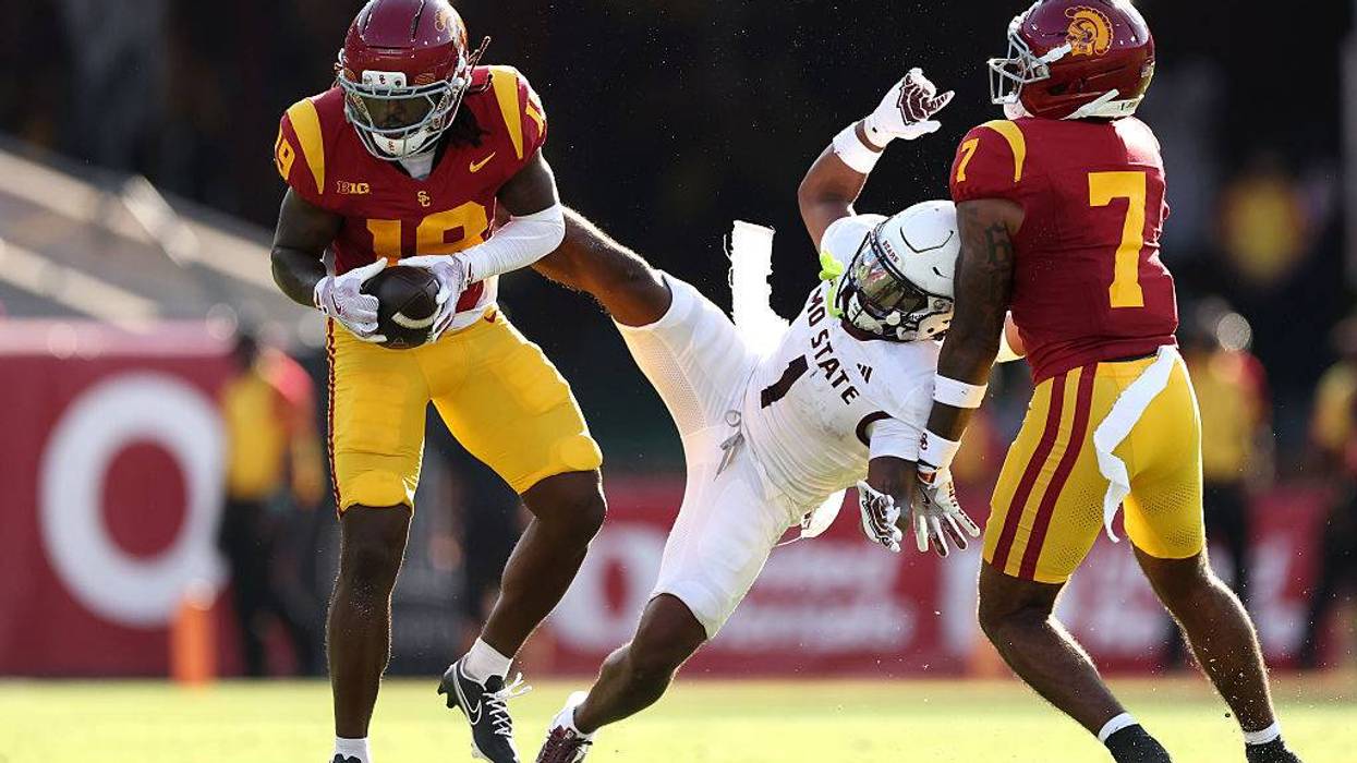 Steelers sign former NC State/USC safety