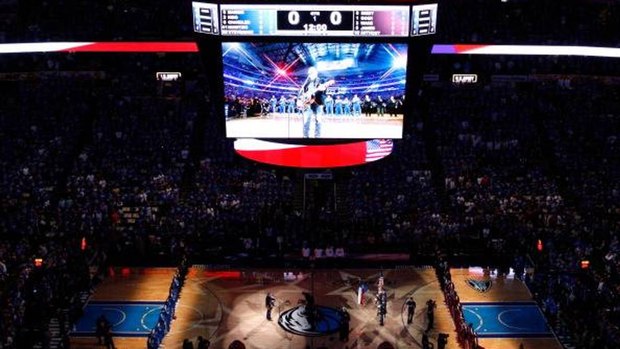 The Dallas Mavs have a new home on 105.3 The Fan