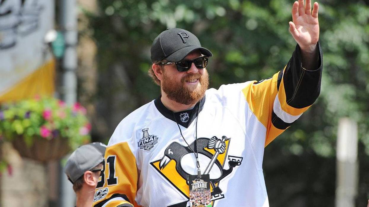 Phil & Amanda Kessel elected to US Hockey Hall of Fame