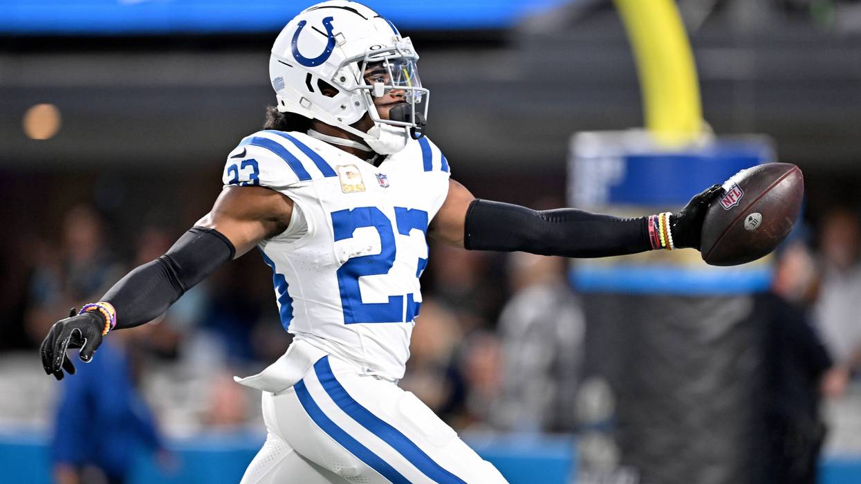 Lions showing interest in four free agent defensive backs