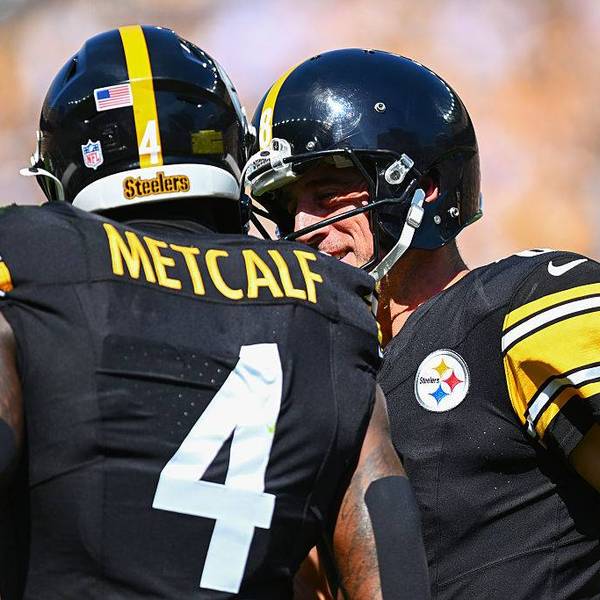 Rodgers back in the quiz game helping Steelers WRs