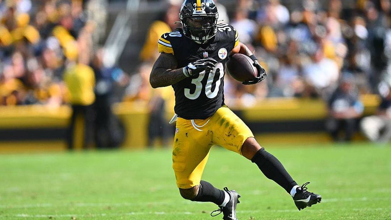 ‘I’m excited to go get it’ Warren leads running game Sunday