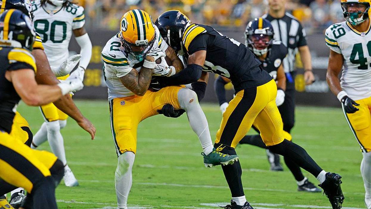 Rookie CB Everette likely to get more big snaps