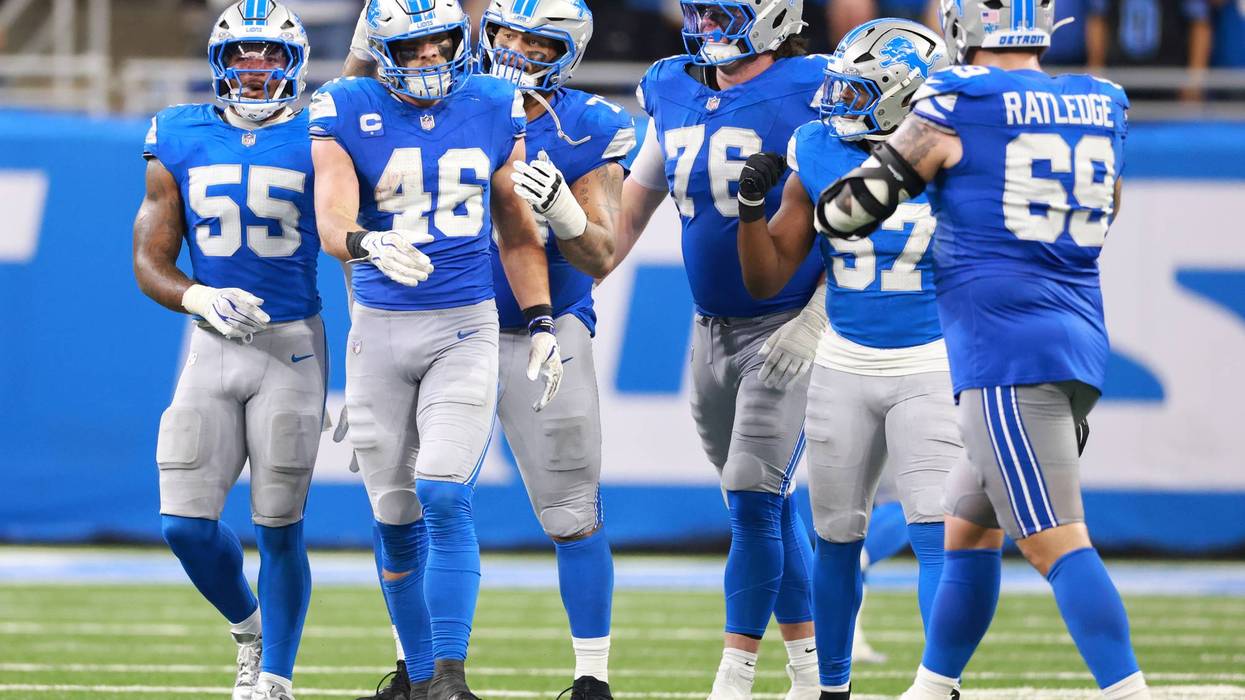 Dan Campbell issues challenge to Lions' linebackers and DBs