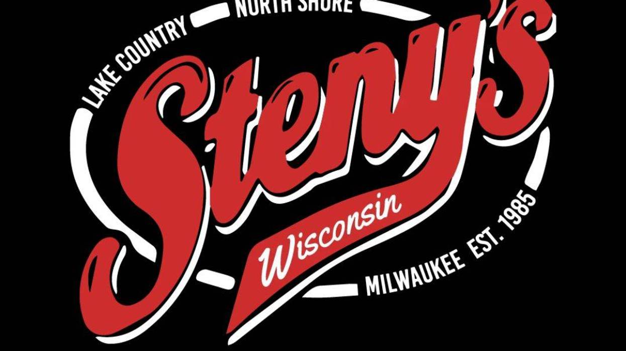 The Lead Off Show LIVE from Steny's Tavern & Grill in Milwaukee!