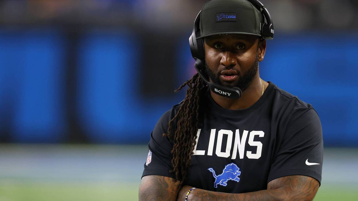 Kelvin Sheppard: "We're banging on this wall. There's going to be a group of men that bust this MFer down"