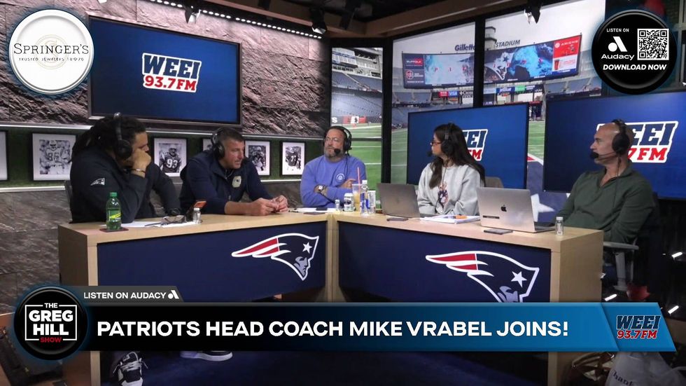 ="We protected him well. I thought that he was decisive" Patriots HC Mike Vrabel join