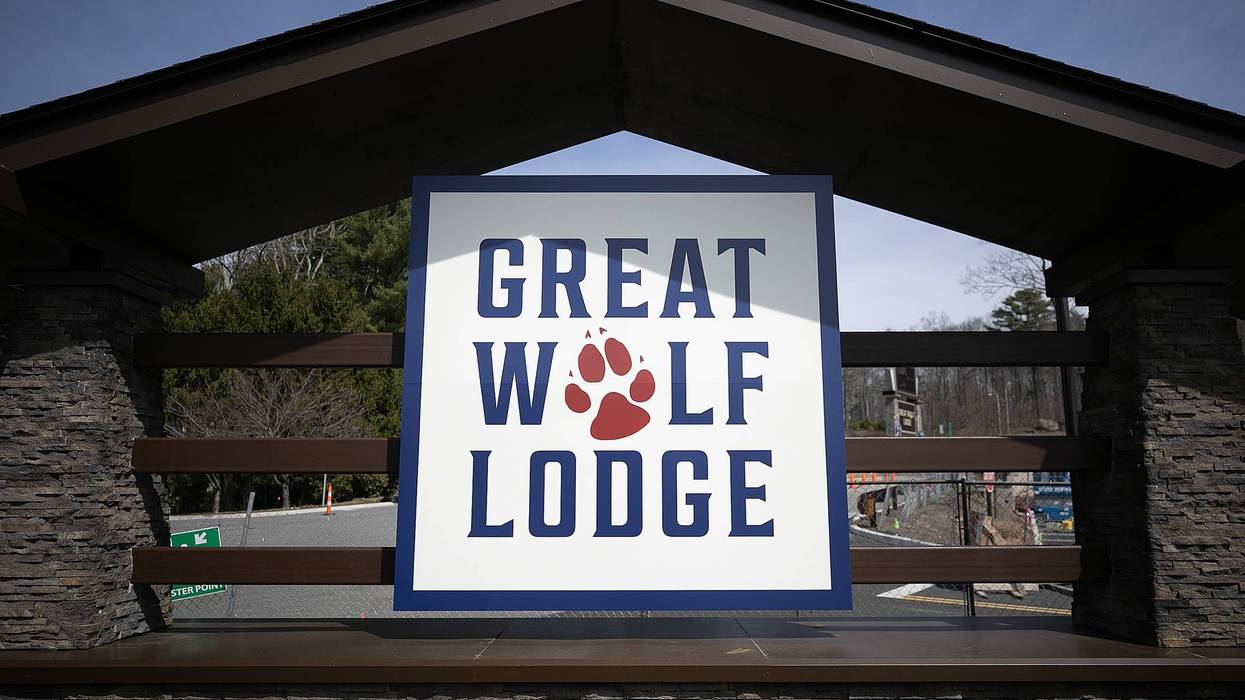 Monroe County woman accused of murdering her husband and son at Great Wolf Lodge
