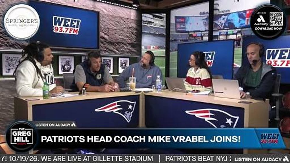 "Moving on"... LUCKY WIN? Patriots HC Mike Vrabel joins