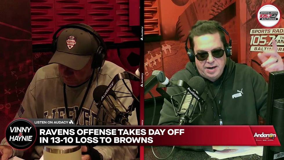 Why Ravens offense completely stalled after two hot drives against Browns