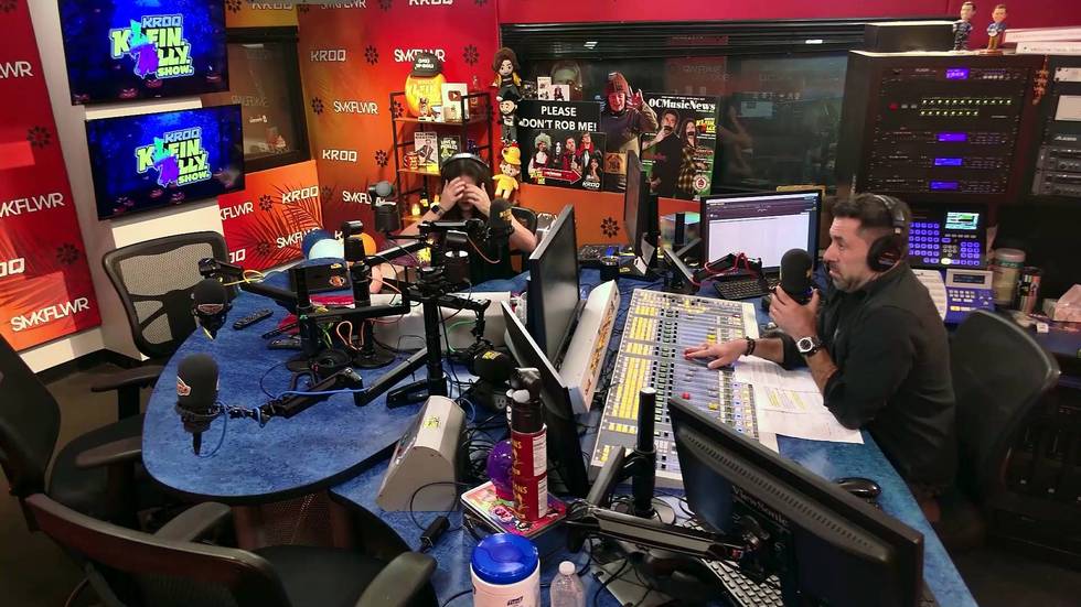 Dave Grohl on Foo Fighters Headlining KROQ Almost Acoustic Christmas 2026