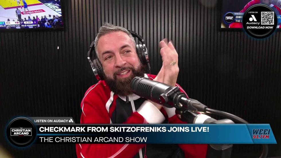 CheckMark from Skitzofreniks joins live in studio! | The Christian Arcand Show