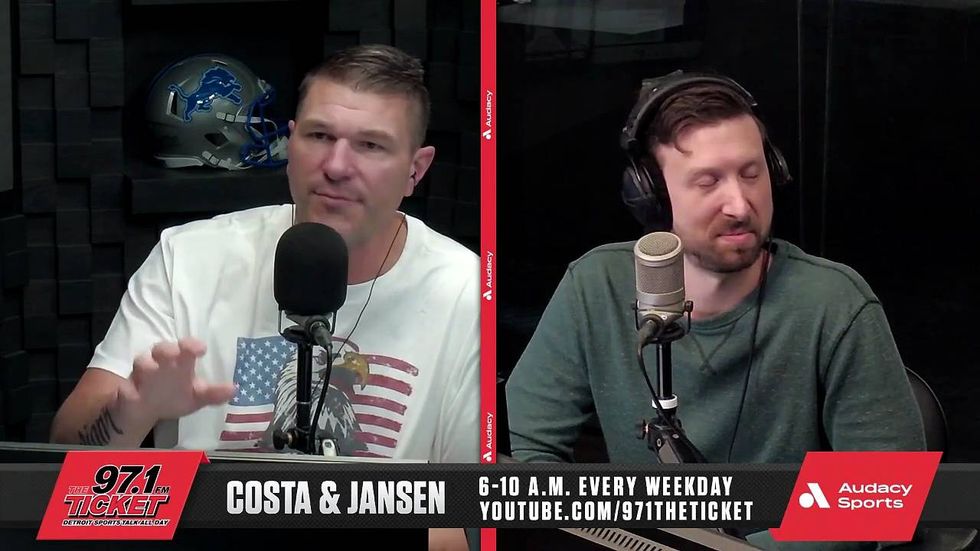 Thursday Touchdown | If The Lions Lose The Next 2 Should LaPorta Be Traded? | Costa and Jansen