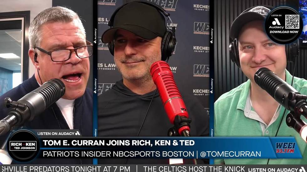 Tom E. Curran joins the show