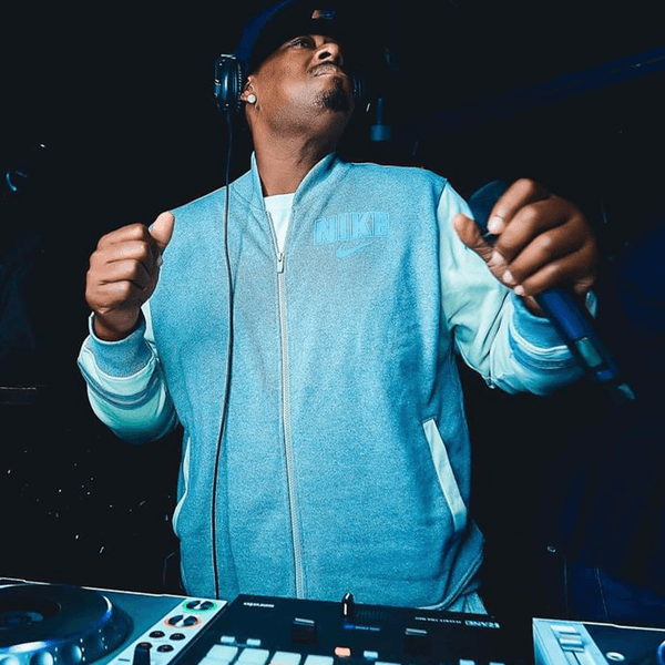 The 12 o'Clock Lunch Box with @DJChubbyChub