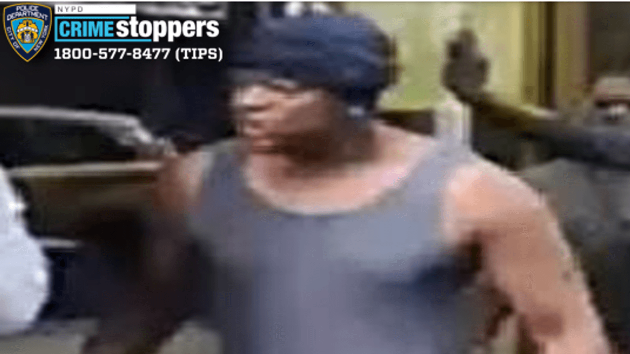 Yelling man attacks 68-year-old in Midtown