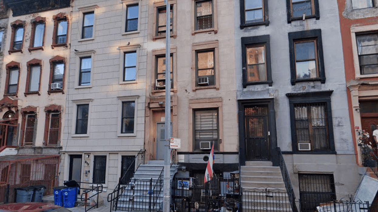Possible human skeleton found in abandoned building in Manhattan: sources