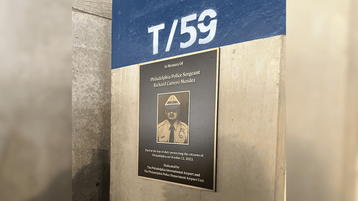 Plaque unveiled 3 years after Philly police officer shot and killed in the line of duty