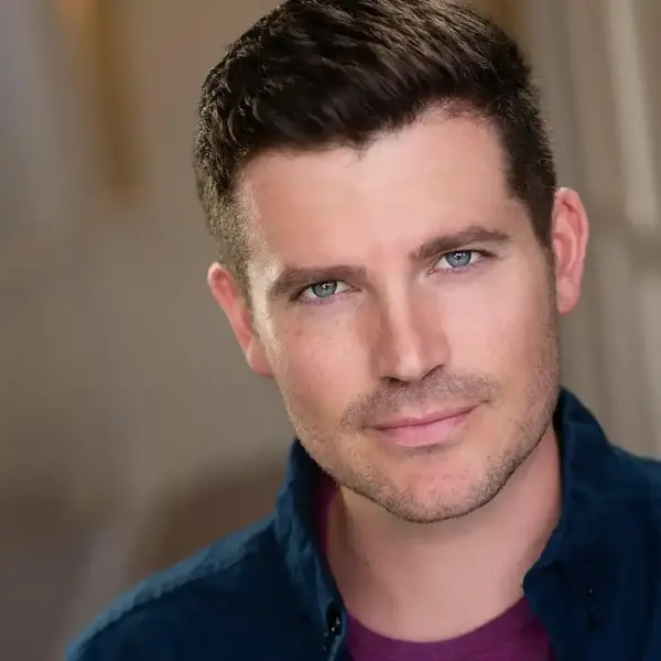 CJ Robinson on 102.7 The Beach