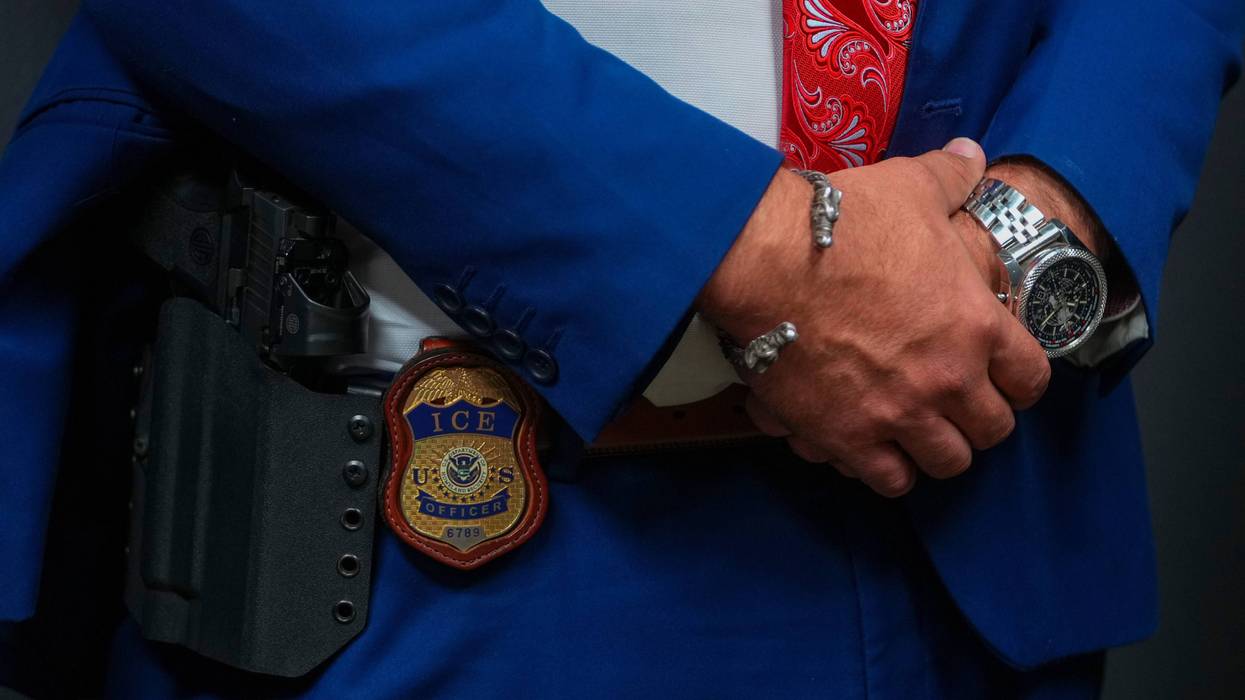 Immigration ICE Finding Detainees