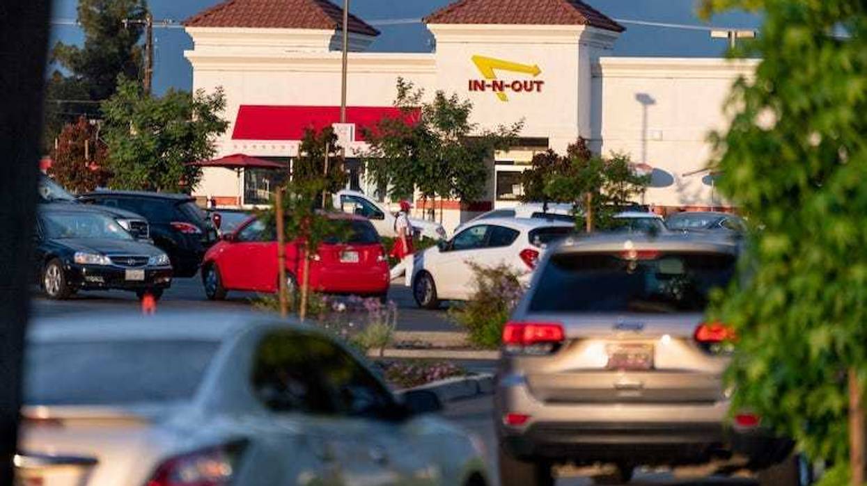 In-N-Out, Drive Thru Line, 2020