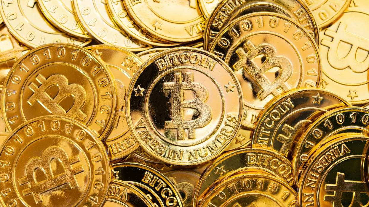 In the past, scammers cheated people by having them wire money, mail money or buy gift cards, but now police in Metro Detroit say cryptocurrency is the new preferred method of investment scams.