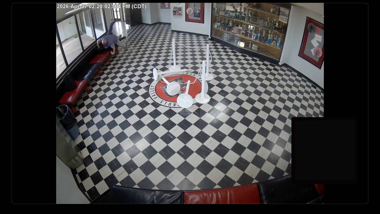 Dramatic video shows Oklahoma high school principal tackle, disarm gunman as students flee