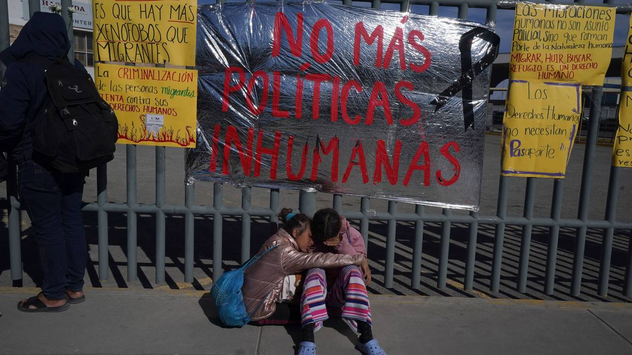 INCENDIO CENTRO MIGRANTES