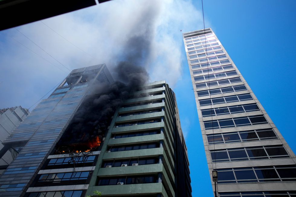 INCENDIO EDIFICIO BUENOS AIRES