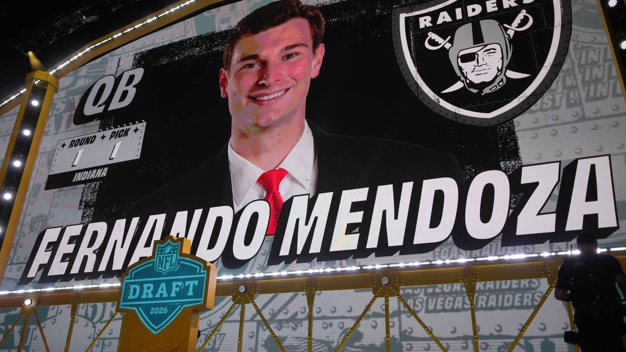 QB Fernando Mendoza, edge rusher David Bailey, running back Jeremiyah Love go 1-2-3 in the NFL draft