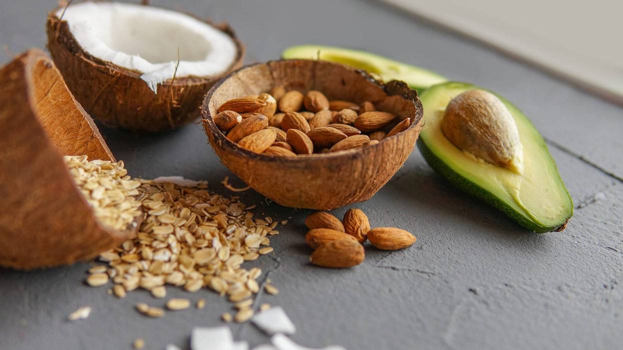 ingredients for home remedies for dry winter skin