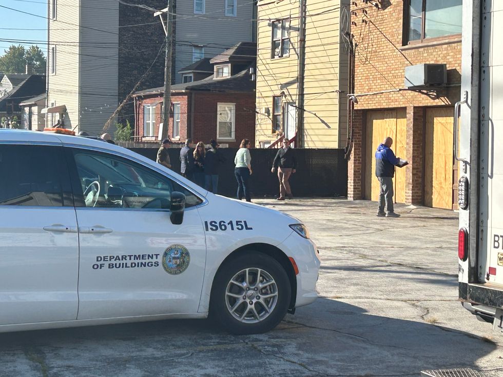 Inspection of funeral home where decomposing bodies discovered