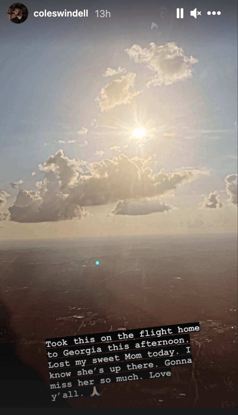 Instagram @coleswindell